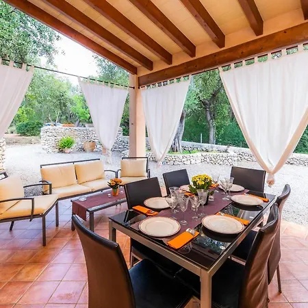 Villa Na Creu Vella *
